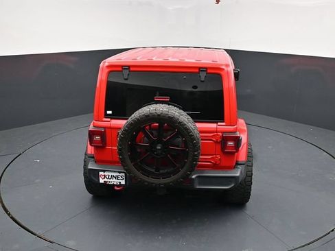 Used 2018 Jeep Wrangler Unlimited Rubicon AWD/4WD image 54