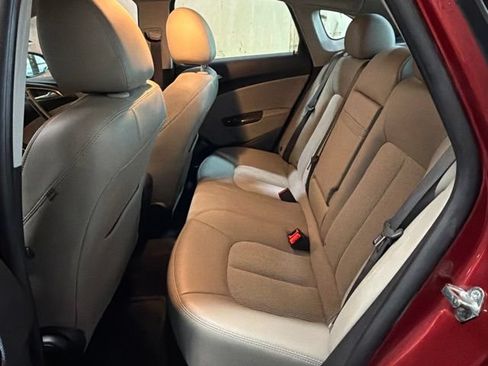 Used 2015 Buick Verano FWD image 22