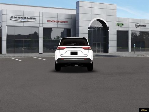 New 2026 Jeep Grand Cherokee Limited w/ Limited Altitude Package image 6