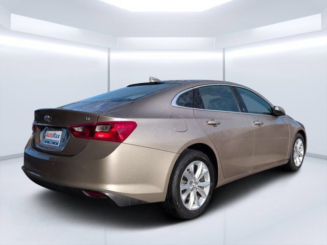 Used 2025 Chevrolet Malibu LT FWD image 3