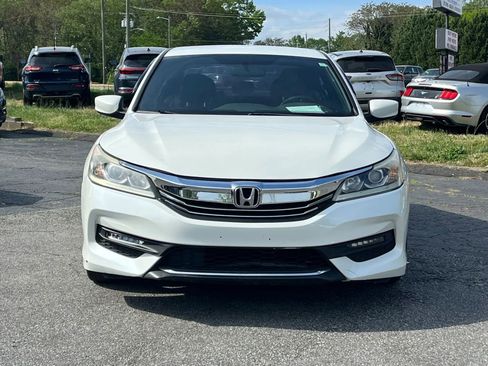 Used 2017 Honda Accord Sport Special Edition image 1
