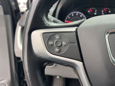 Used 2018 GMC Terrain SLE image 14