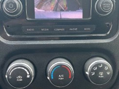 Used 2019 RAM ProMaster 1500 FWD image 10
