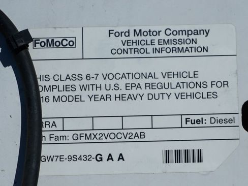 Used 2016 Ford F650 2WD Crew Cab Super Duty image 21