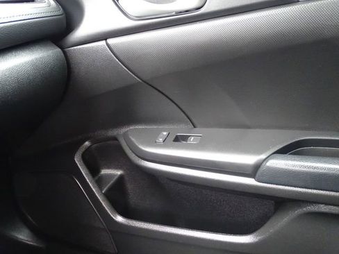 Used 2021 Honda Civic Sport image 10