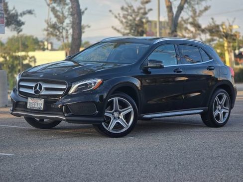 Used 2015 Mercedes-Benz GLA 250 4MATIC image 25