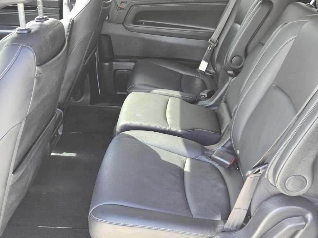 Certified 2024 Honda Odyssey Touring image 12