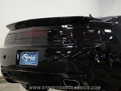 Used 2010 Chevrolet Camaro SS w/ RS Package RWD image 31