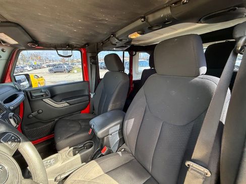 Used 2014 Jeep Wrangler Unlimited Sport AWD/4WD image 13