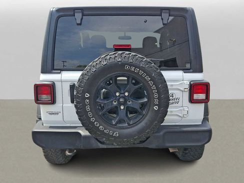 Used 2022 Jeep Wrangler Sport AWD/4WD image 22
