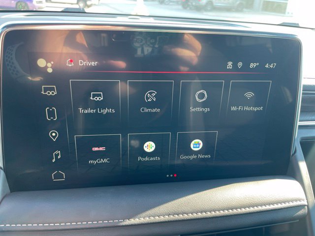 Used 2023 GMC Yukon SLT w/ SLT Luxury Package RWD image 21