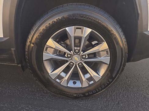 Certified 2026 Chevrolet Equinox LT FWD image 10