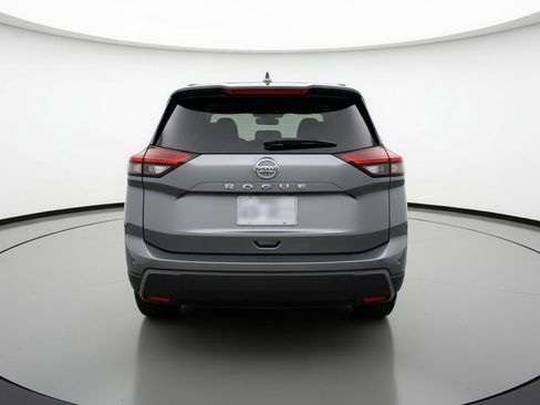 Used 2025 Nissan Rogue SV image 7