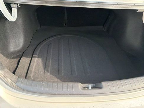 Used 2024 Kia Forte LXS FWD image 8