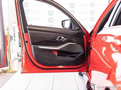 Used 2024 BMW M3 Competition w/ Executive Package image 33