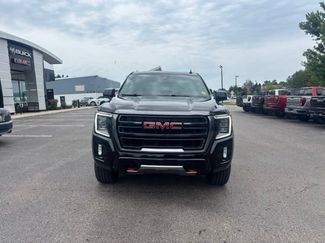 Used 2024 GMC Yukon AT4 w/ Technology Package AWD/4WD video 3