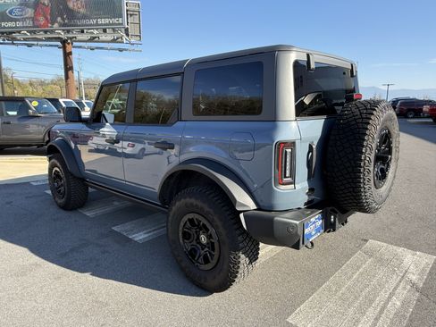 Used 2024 Ford Bronco Wildtrak image 7