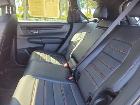Used 2025 Honda CR-V Sport-L image 13