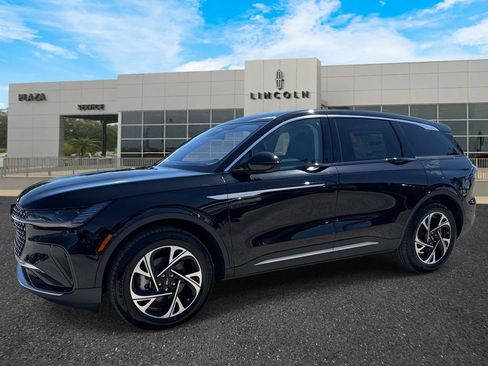 New 2026 Lincoln Nautilus Premier AWD/4WD image 7