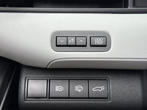 New 2026 Subaru Solterra Premium image 32