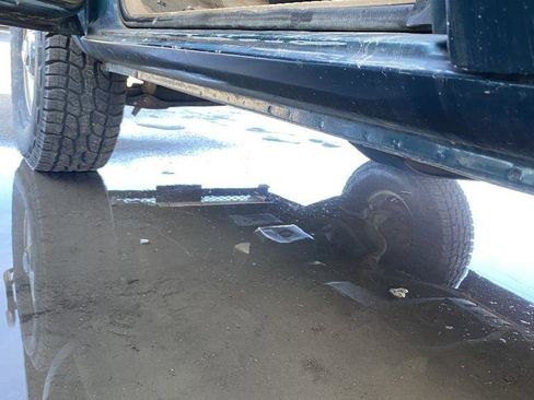 Used 1998 Dodge Ram 2500 Truck 2WD Quad Cab image 17