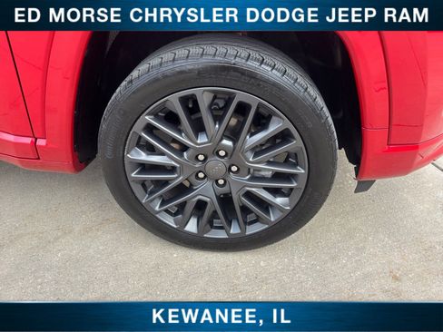 Used 2022 Jeep Compass Limited AWD/4WD image 16