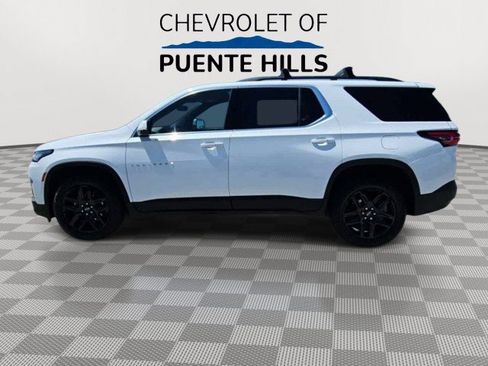 Used 2023 Chevrolet Traverse LT FWD image 5