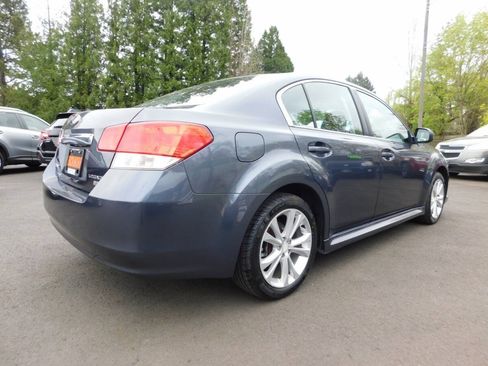 Used 2014 Subaru Legacy 2.5i w/ Alloy Wheel Package AWD/4WD image 2