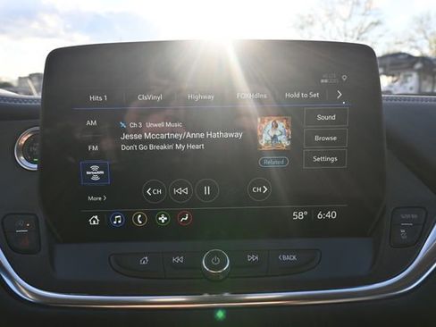 Used 2023 Chevrolet Blazer LT FWD image 32