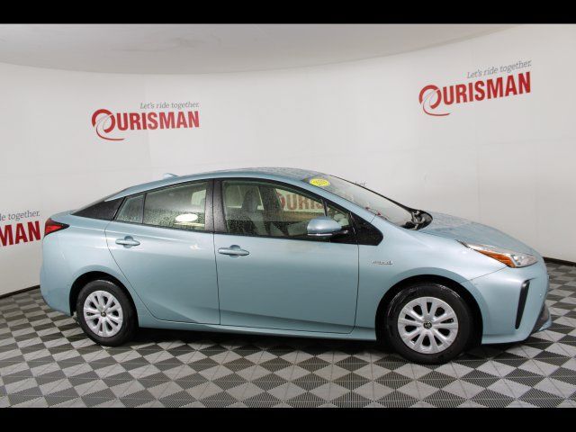 Used 2019 Toyota Prius LE FWD image 9