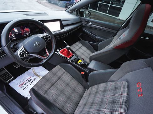 Used 2024 Volkswagen GTI SE image 16