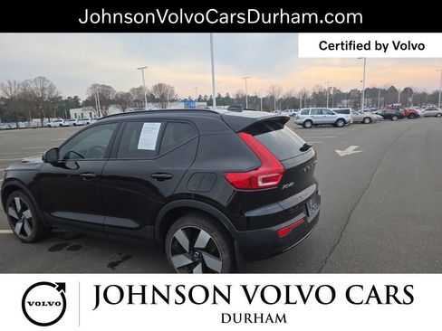 Used 2023 Volvo XC40 Recharge Ultimate image 8