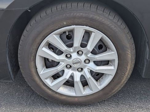Used 2015 Nissan Altima 2.5 S w/ Power Driver Seat Package FWD image 13