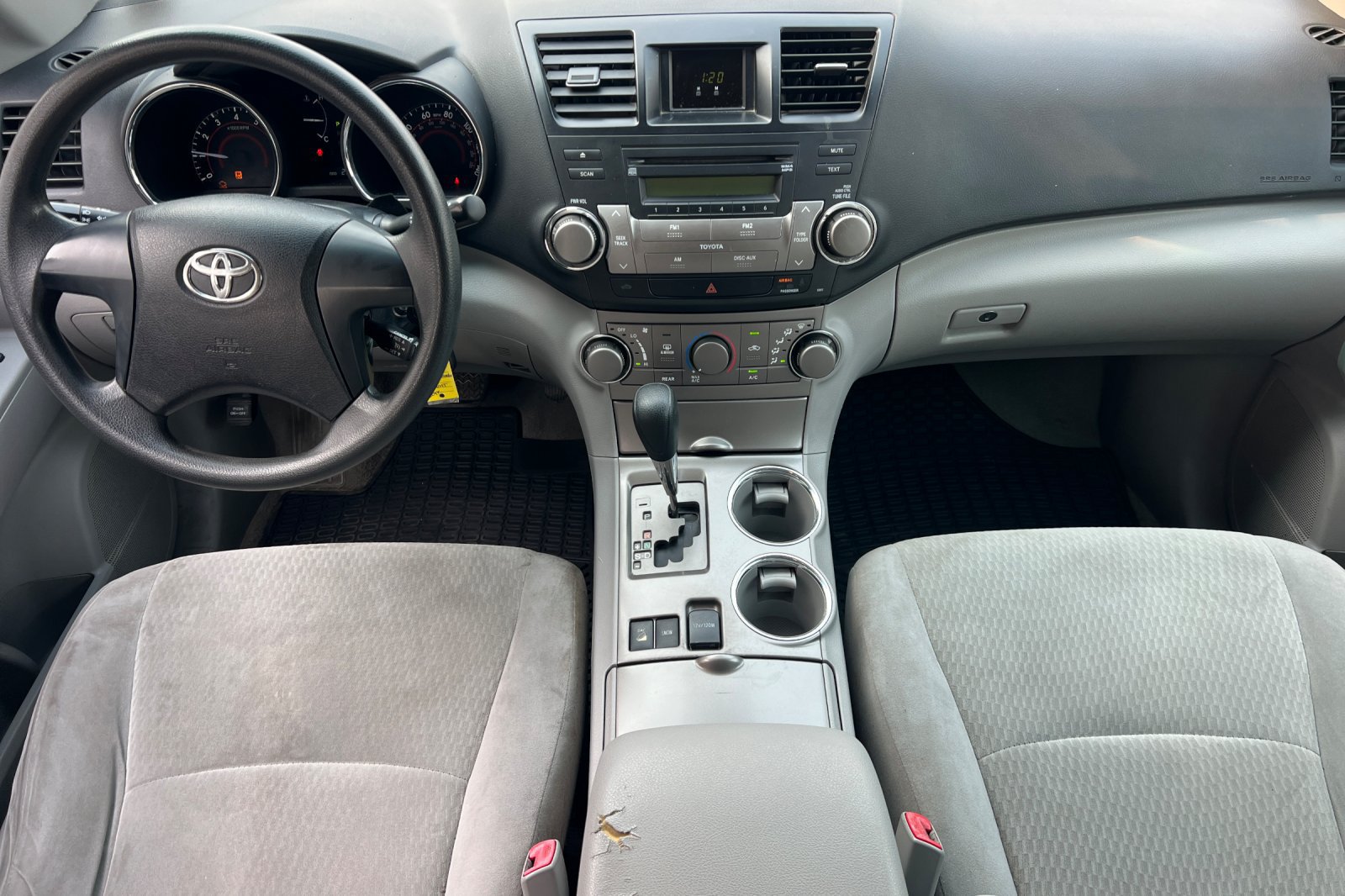 Used 2010 Toyota Highlander 4WD w/ Extra Value Pkg 2 image 14