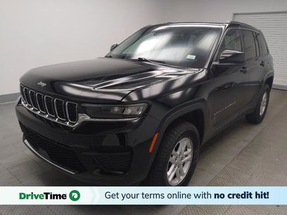Used 2023 Jeep Grand Cherokee Laredo w/ Luxury Tech Group I