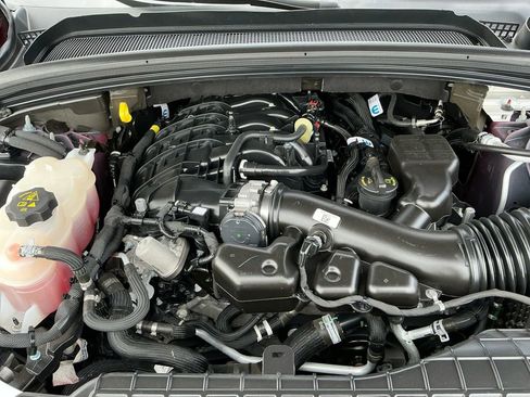 Used 2024 Jeep Grand Cherokee L Limited image 25