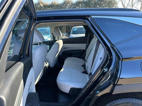 Certified 2025 Hyundai Tucson SEL image 6