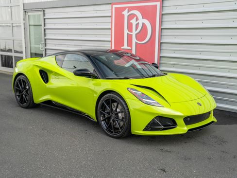 Used 2025 Lotus Emira RWD image 44