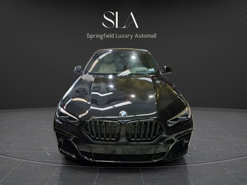 Used 2022 BMW X6 xDrive40i AWD/4WD image 3