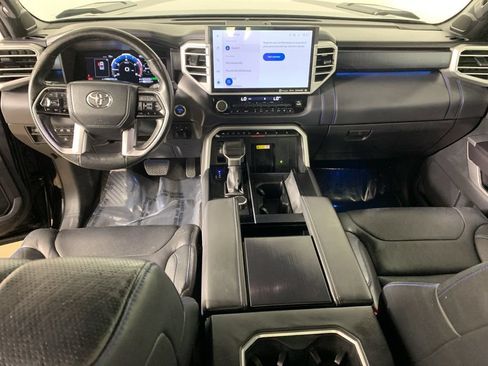 Used 2023 Toyota Tundra Platinum AWD/4WD image 36