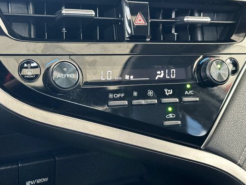 Used 2022 Toyota Camry XSE w/ Carpet Mat Package (TMS) FWD image 20