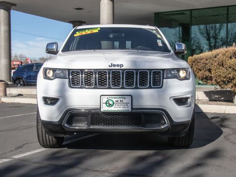 Used 2022 Jeep Grand Cherokee Limited image 2