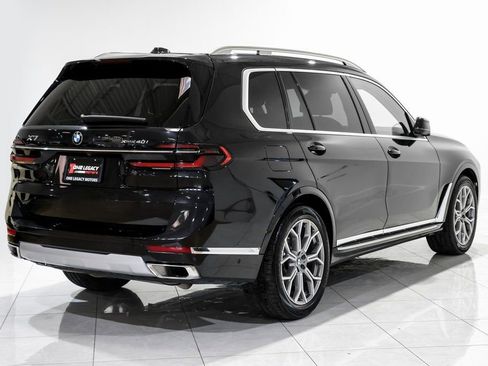 Used 2024 BMW X7 xDrive40i w/ Premium Package AWD/4WD image 4