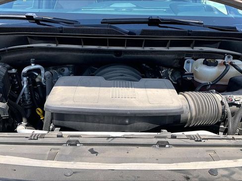 Used 2024 GMC Yukon Denali Ultimate AWD/4WD image 9