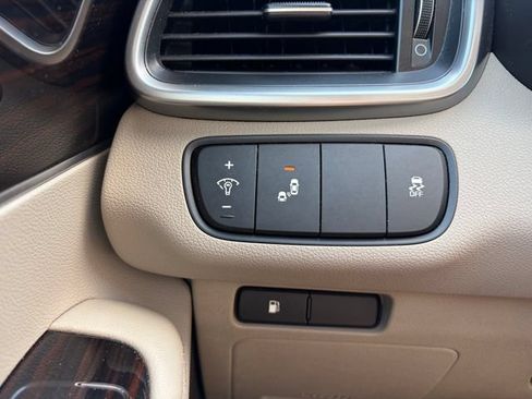 Used 2019 Kia Sorento FWD w/ Option Group 020 image 23