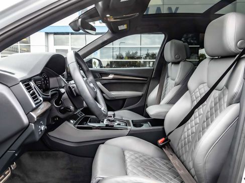 Used 2023 Audi SQ5 Premium Plus image 7