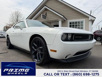 Used 2014 Dodge Challenger SXT