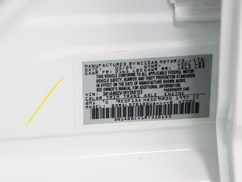 Used 2024 Nissan Sentra SV FWD image 30