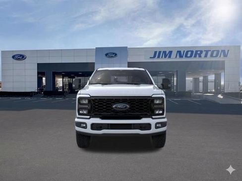 New 2026 Ford F250 XLT w/ XLT Premium Package AWD/4WD image 8