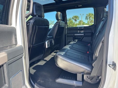 Certified 2020 Ford F450 Platinum w/ FX4 Off-Road Package image 13